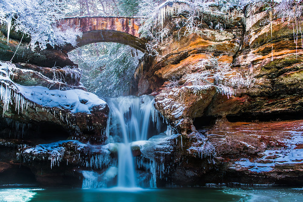 Experience the Winter Hikes of Hocking